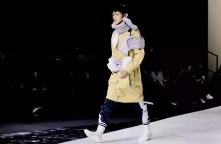 藝術(shù)留學(xué)服裝設(shè)計
