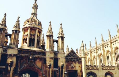 英國曼徹斯特大學(xué)怎么樣？