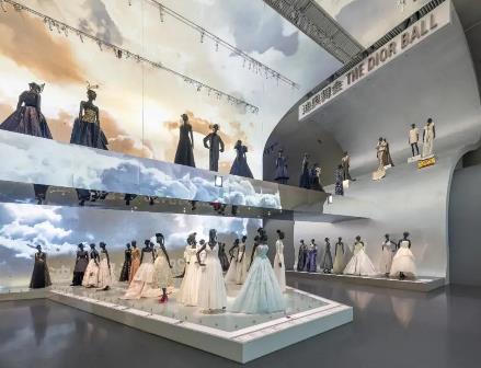 Dior夢之設計師展